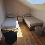 Maison De 2 Proche A11 Ancenis, Logis Du Chateau Rouge *