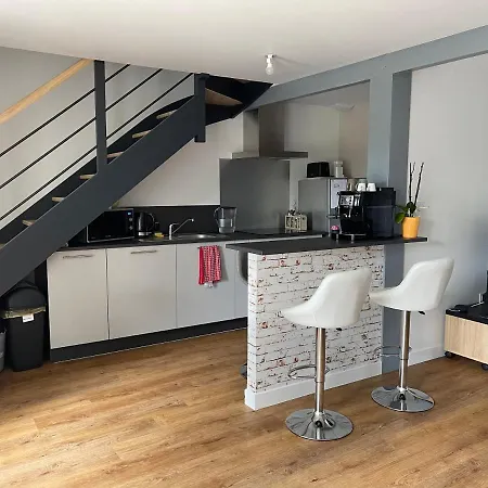 Maison De 2 Proche A11 Ancenis, Logis Du Chateau Rouge Ferienhaus *