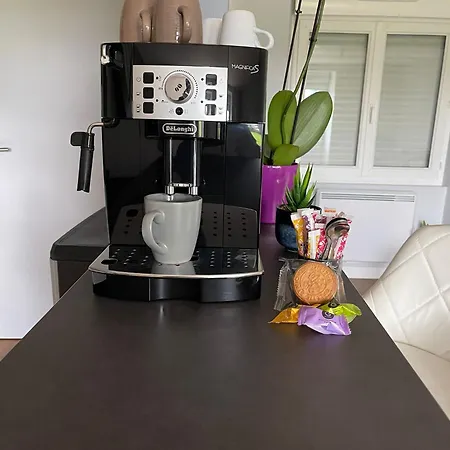 Holiday home Maison De 2 Proche A11 Ancenis, Logis Du Chateau Rouge *