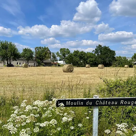 Сasa de vacaciones Maison De 2 Proche A11 Ancenis, Logis Du Chateau Rouge