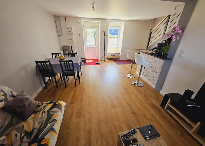 Feriehus Maison De 2 Proche A11 Ancenis, Logis Du Chateau Rouge *