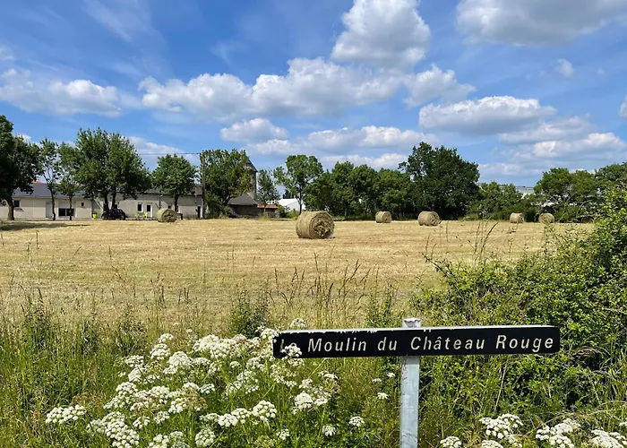 Hébergement de vacances Maison De 2 Proche A11 Ancenis, Logis Du Château Rouge